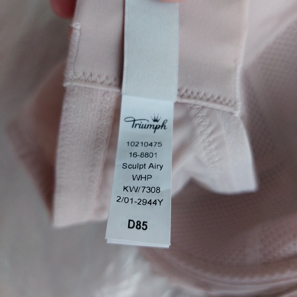 NWOT Triumph Double Layer Wing Bra Floral Lace - Picture 12 of 12